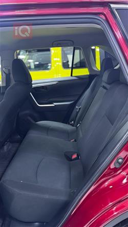 تۆیۆتا ڕاڤ 4